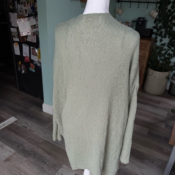 Confess Women's Light Green Open Knit Cardigan Sweater Size Medium - Picture 4 of 5